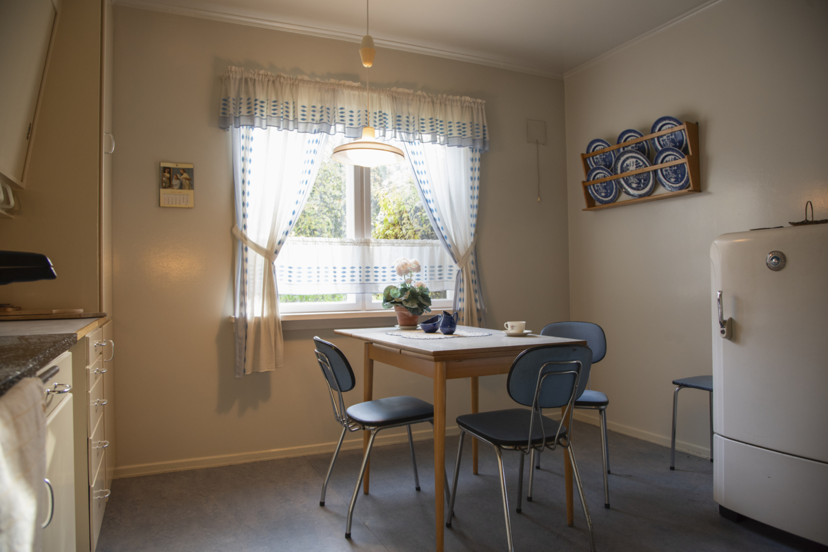 The kitchen in the 1950s house.&nbsp;Photo: Camilla Damg&aring;rd/Maihaugen

