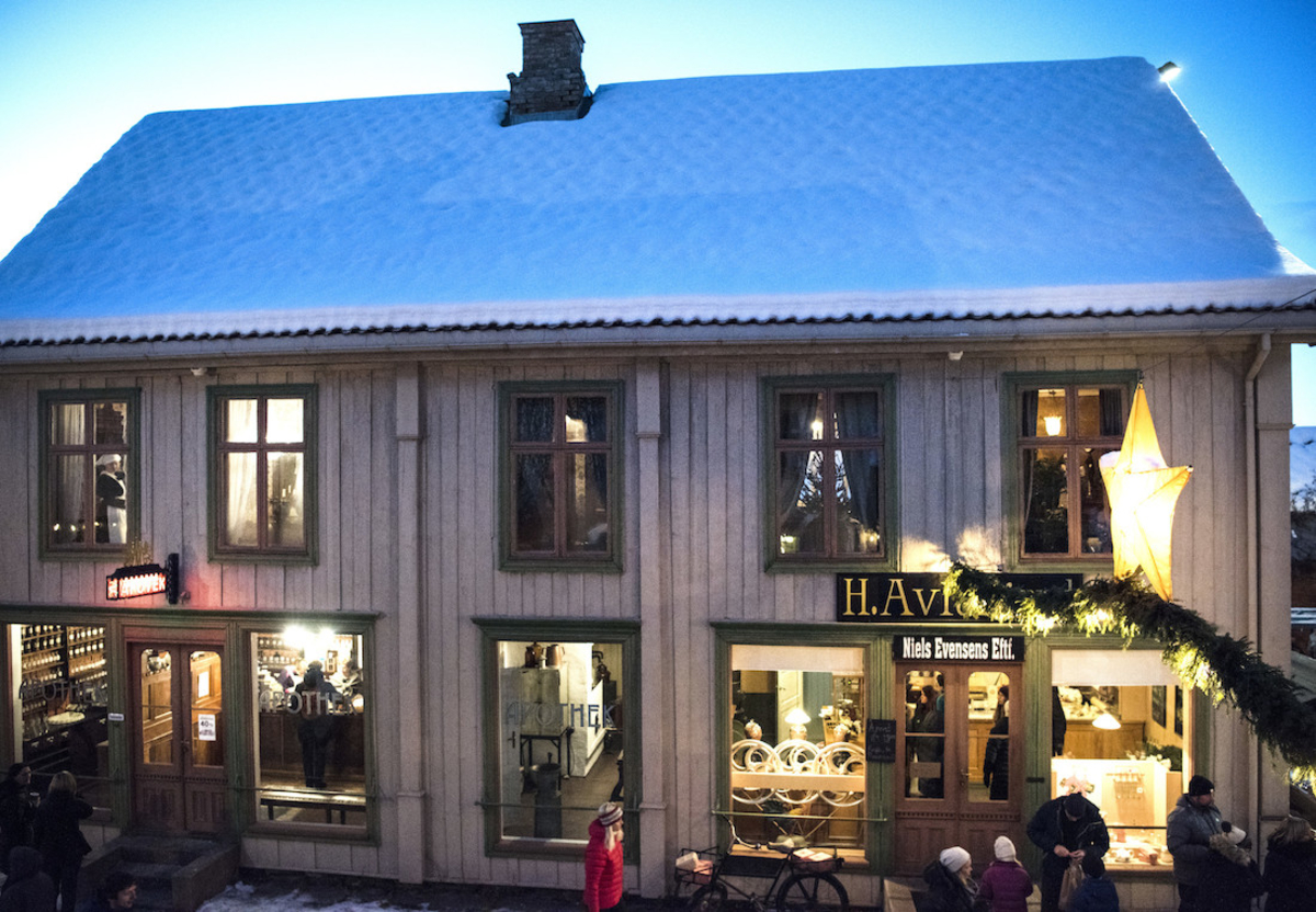 The pharmacy at Maihaugen. Photo: Camilla Damg&aring;rd/Maihaugen

