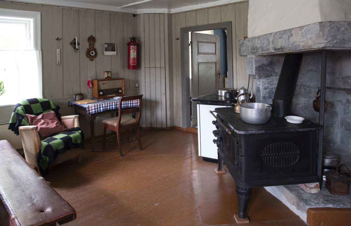The kitchen in the southern building. Photo: Camilla Damg&aring;rd/Maiahugen

