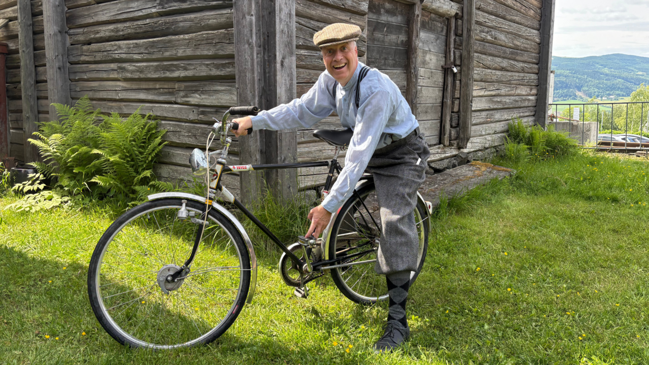 Smiler på bagasjebrettet